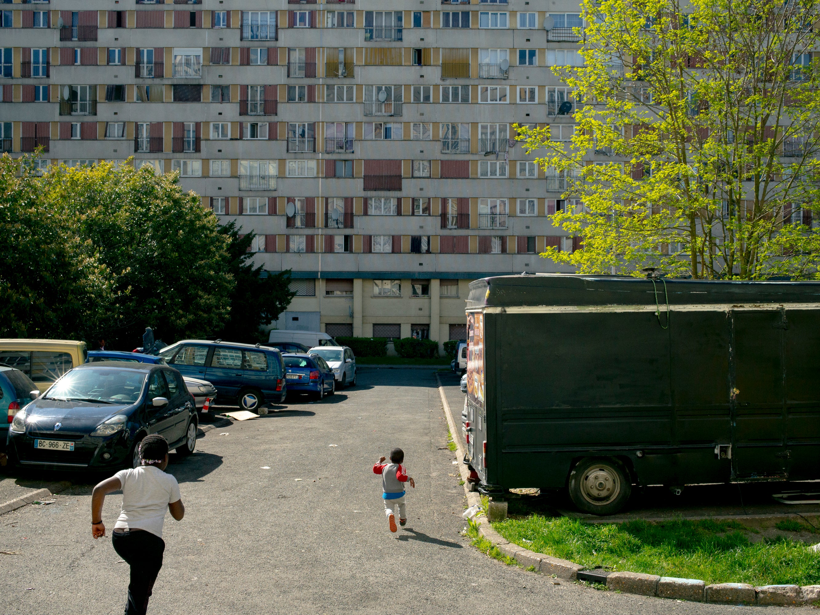 EXTRAMUROS — William Keo