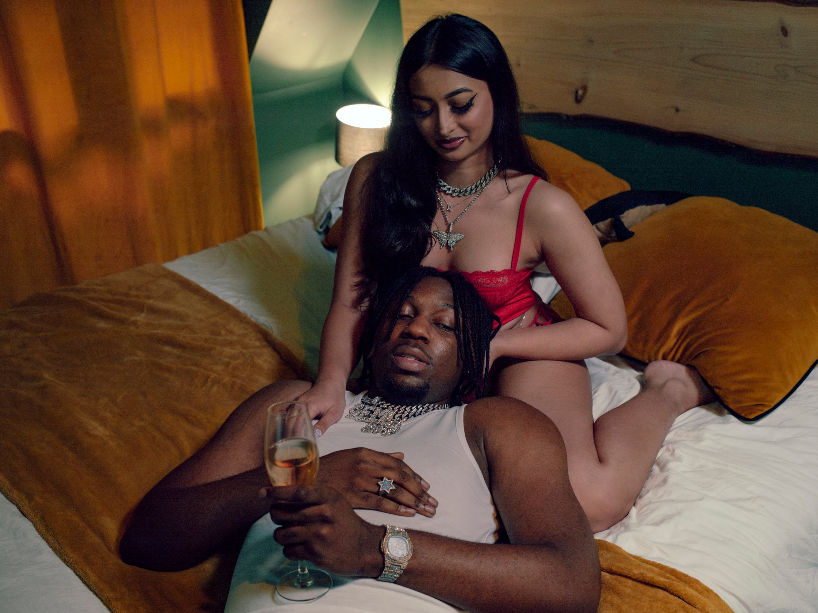 EXTRAMUROS — William Keo